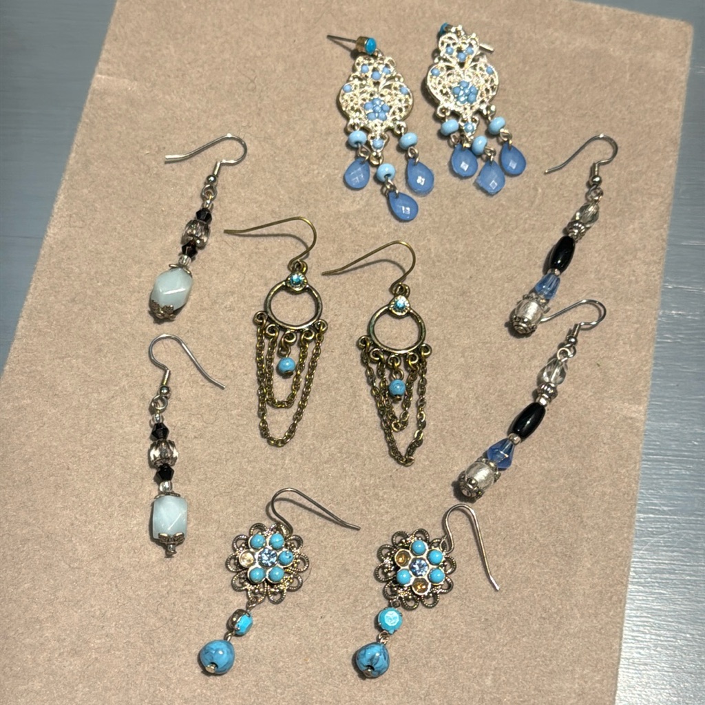 Blue & Silver Earrings Bundle!! Pair Of 5!